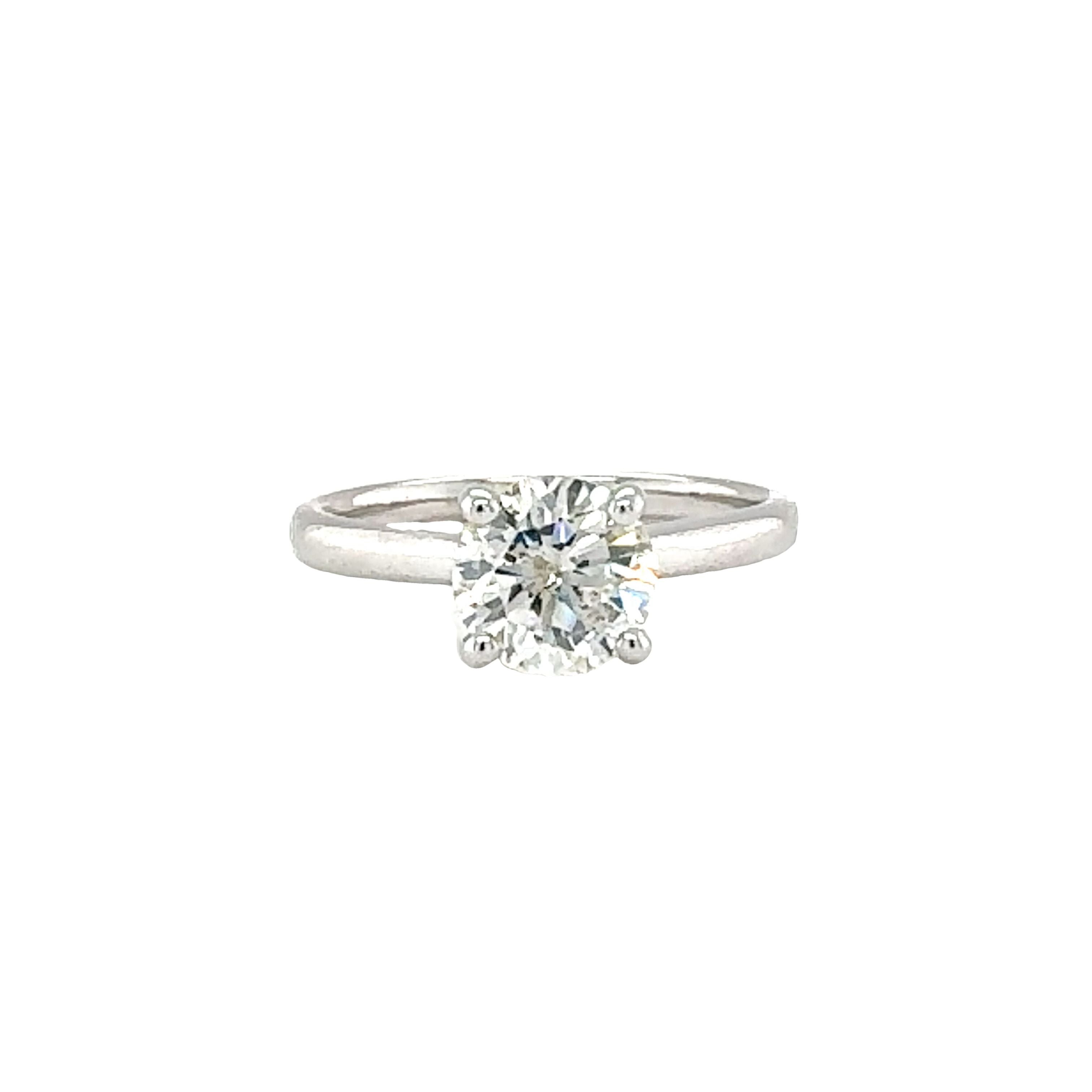 14K White Gold Diamond Engagement Ring