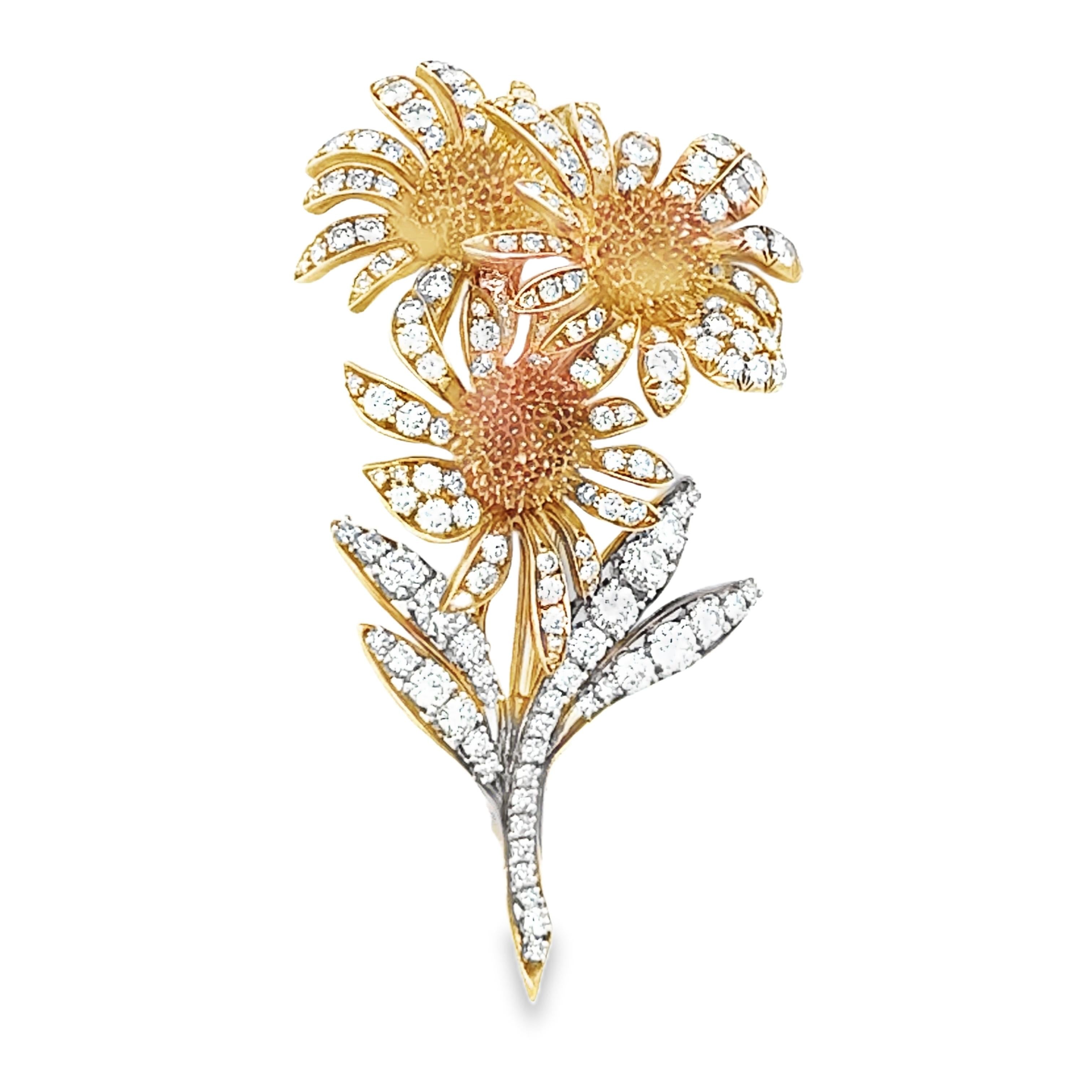 18K YELLOW GOLD AND PLATINUM FLORAL SUNBURST DIAMOND BROOCH