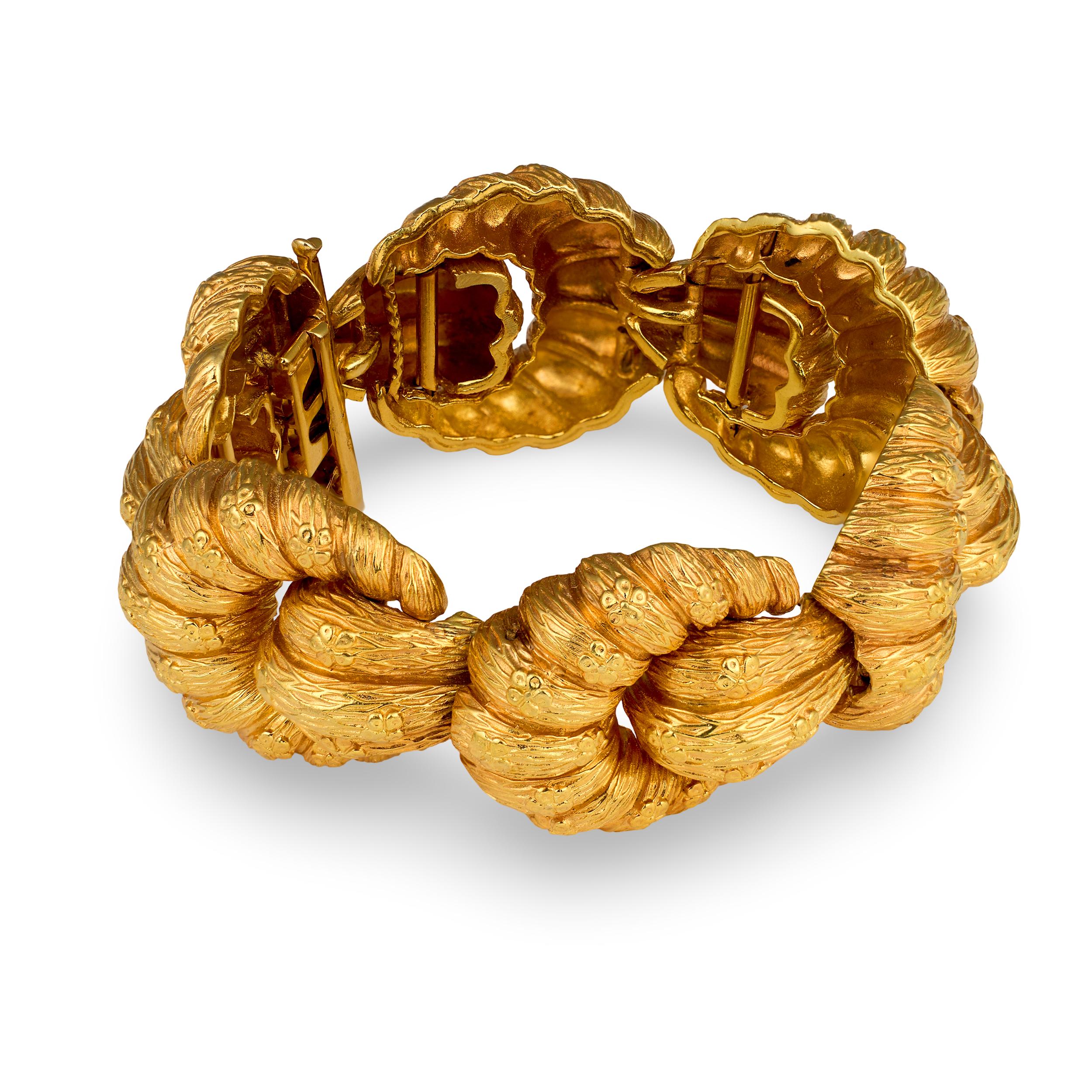Shell Link 18k Rose Gold Bracelet, circa 1960s