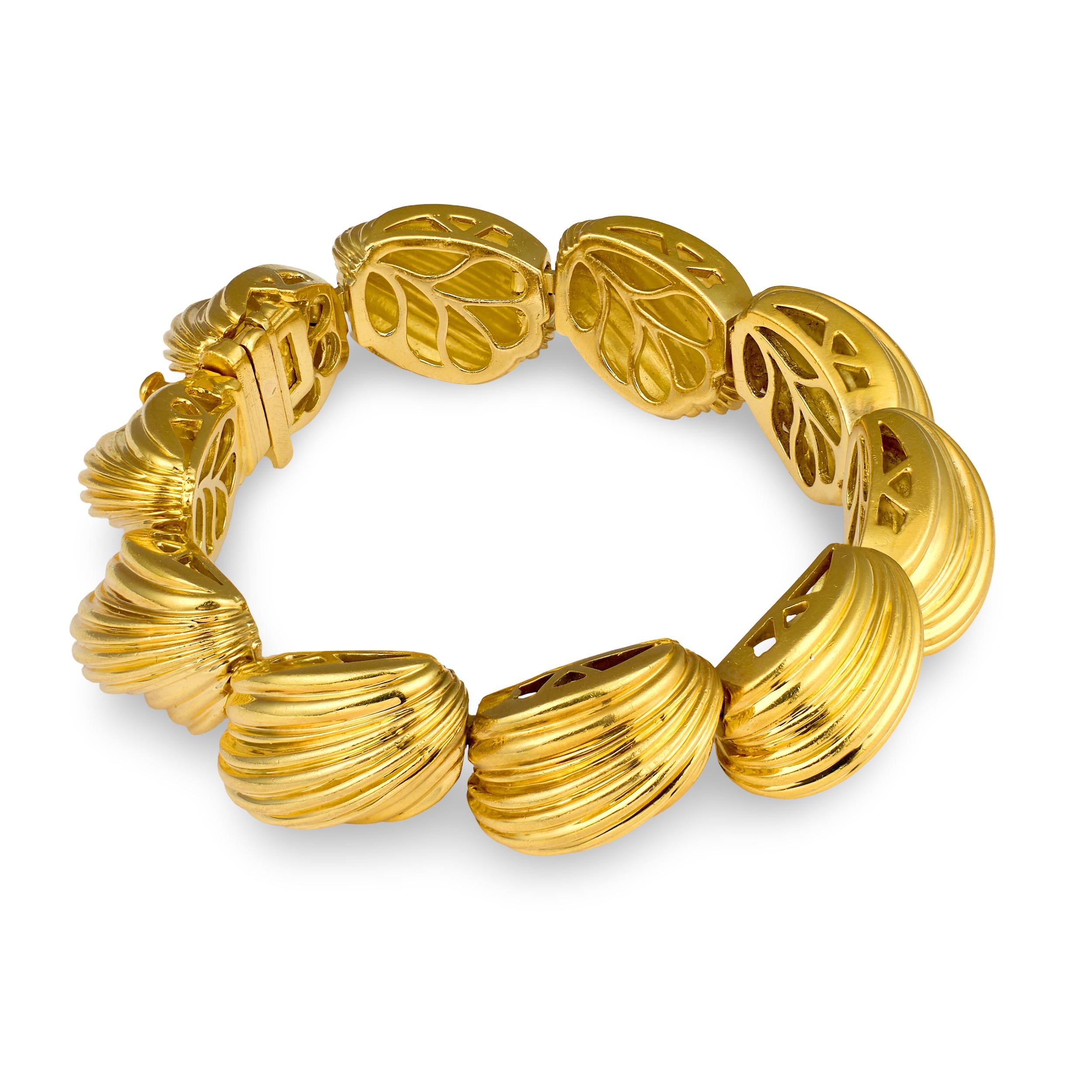 Shell Link 18K Yellow Gold Bracelet by Hammerman Brothers