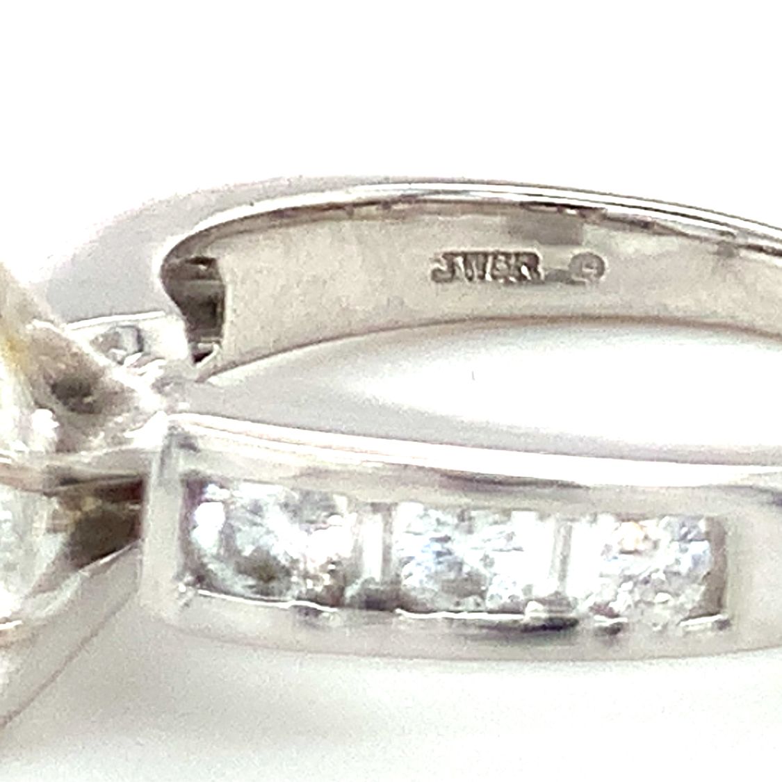 Diamond Engagement Ring in 14k White Gold