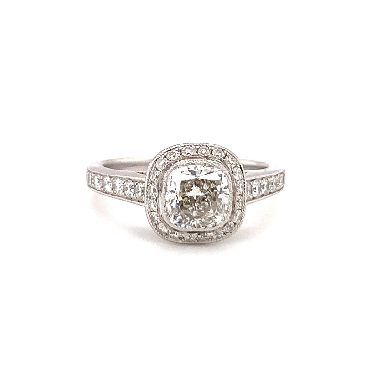 Diamond Engagement Ring in 18K White Gold