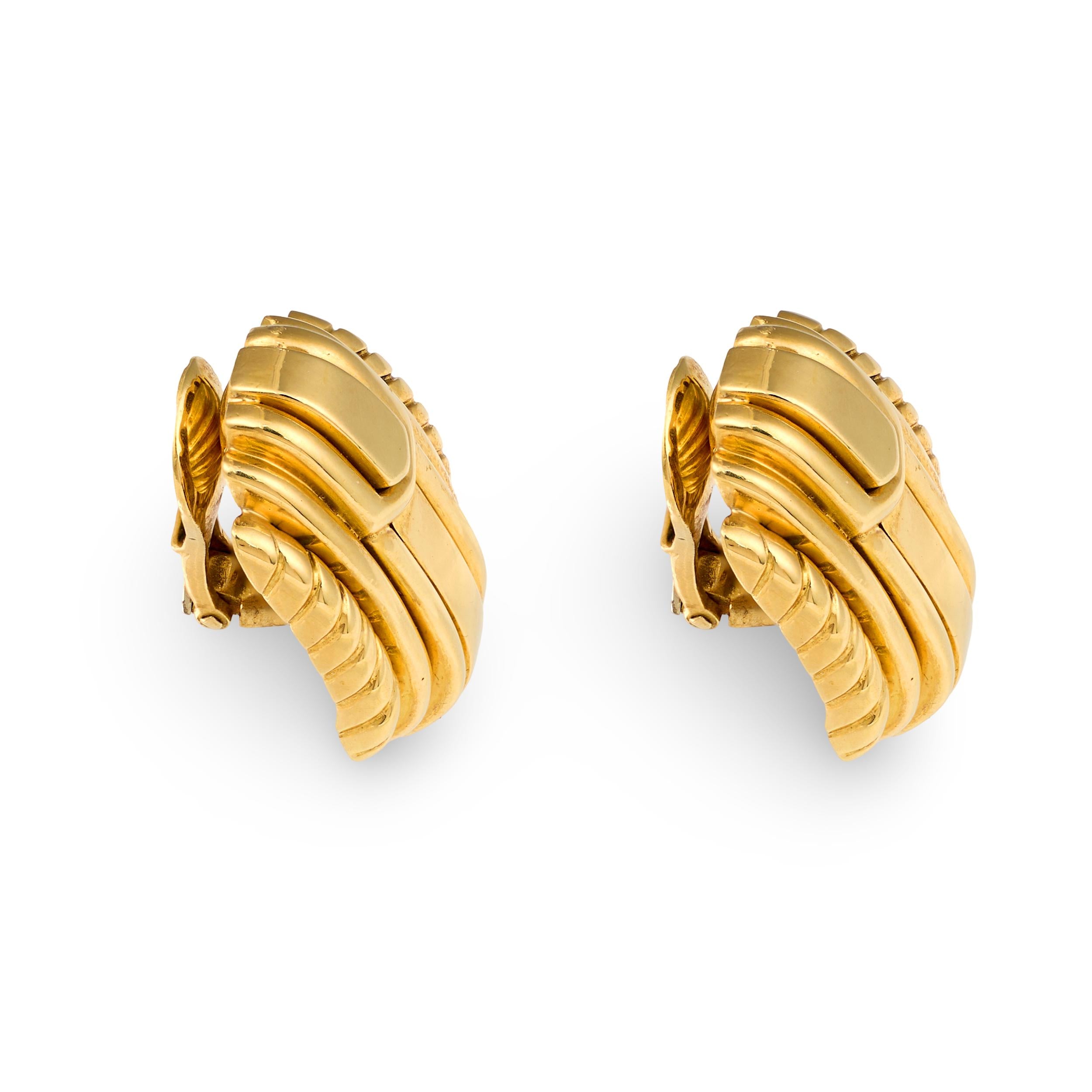 Fan Motif 18k Yellow Gold Earclips by David Webb, circa 1970s