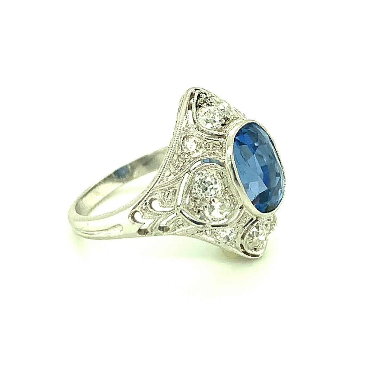 Edwardian Sapphire and Diamond Platinum Ring, circa 1910
