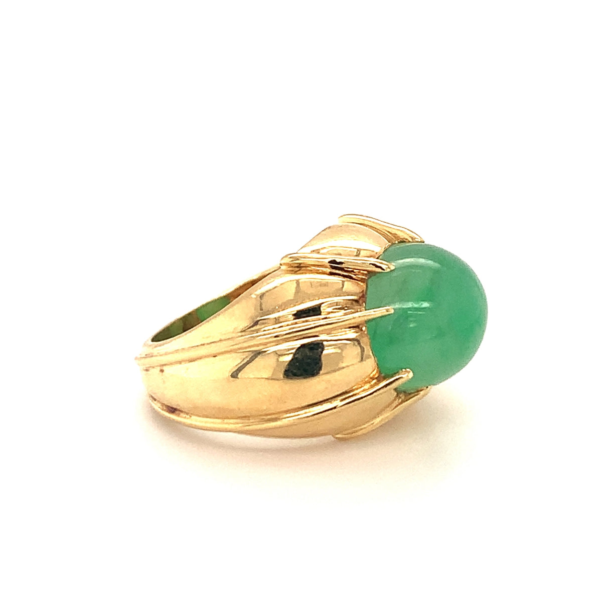 Green Jade 18K Yellow Gold Ring, circa 1970s