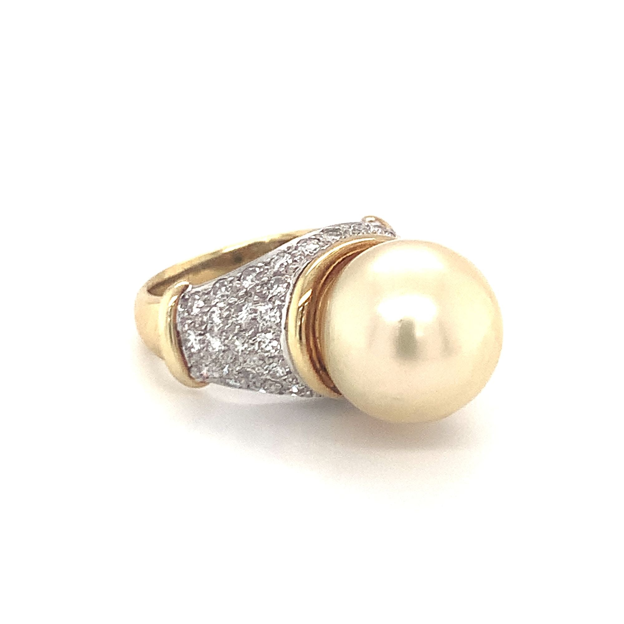 Pearl and Diamond 18K Yellow Gold Ring