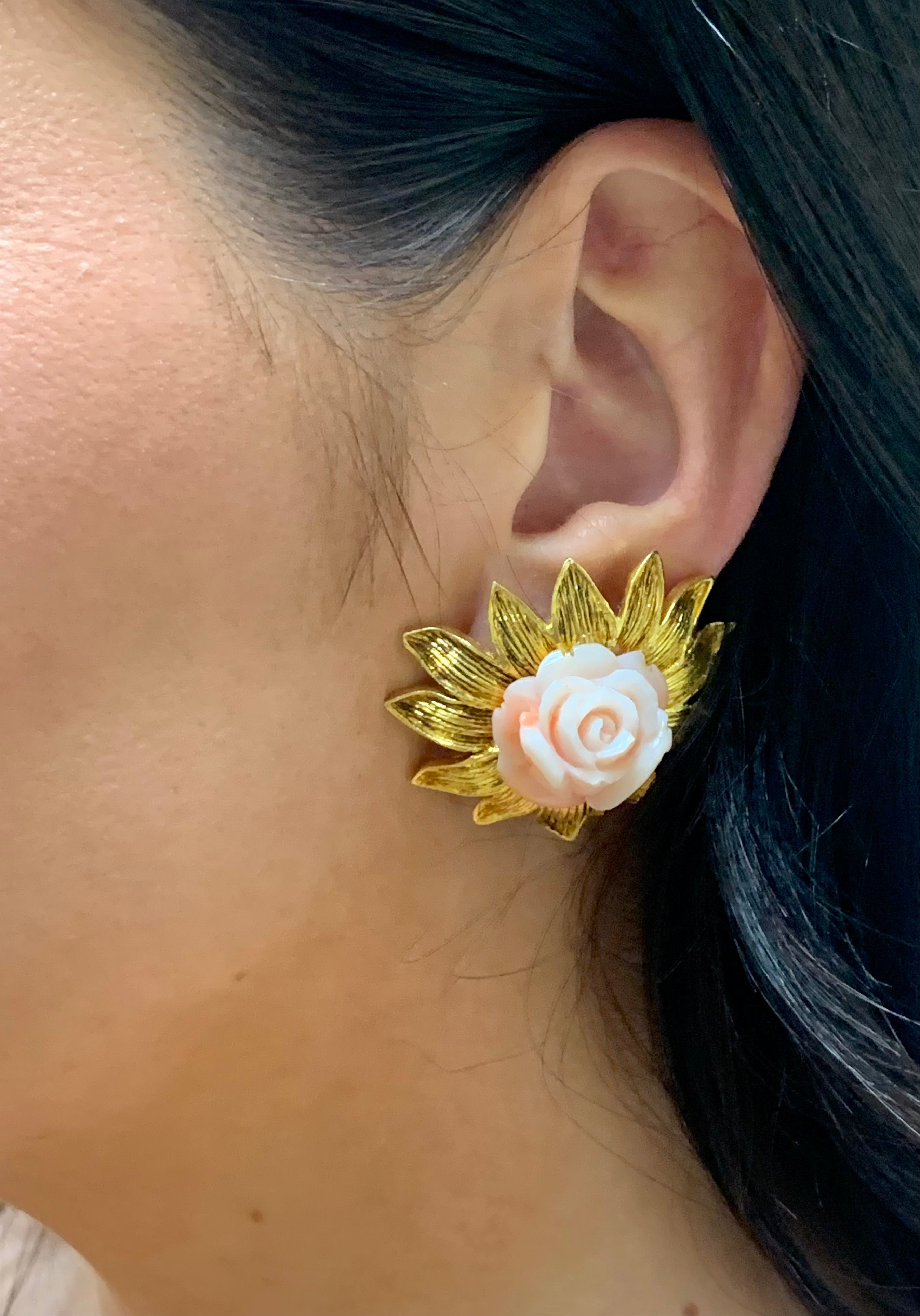 Pink Coral Floral 18K Yellow Gold Earclips, circa 1960s