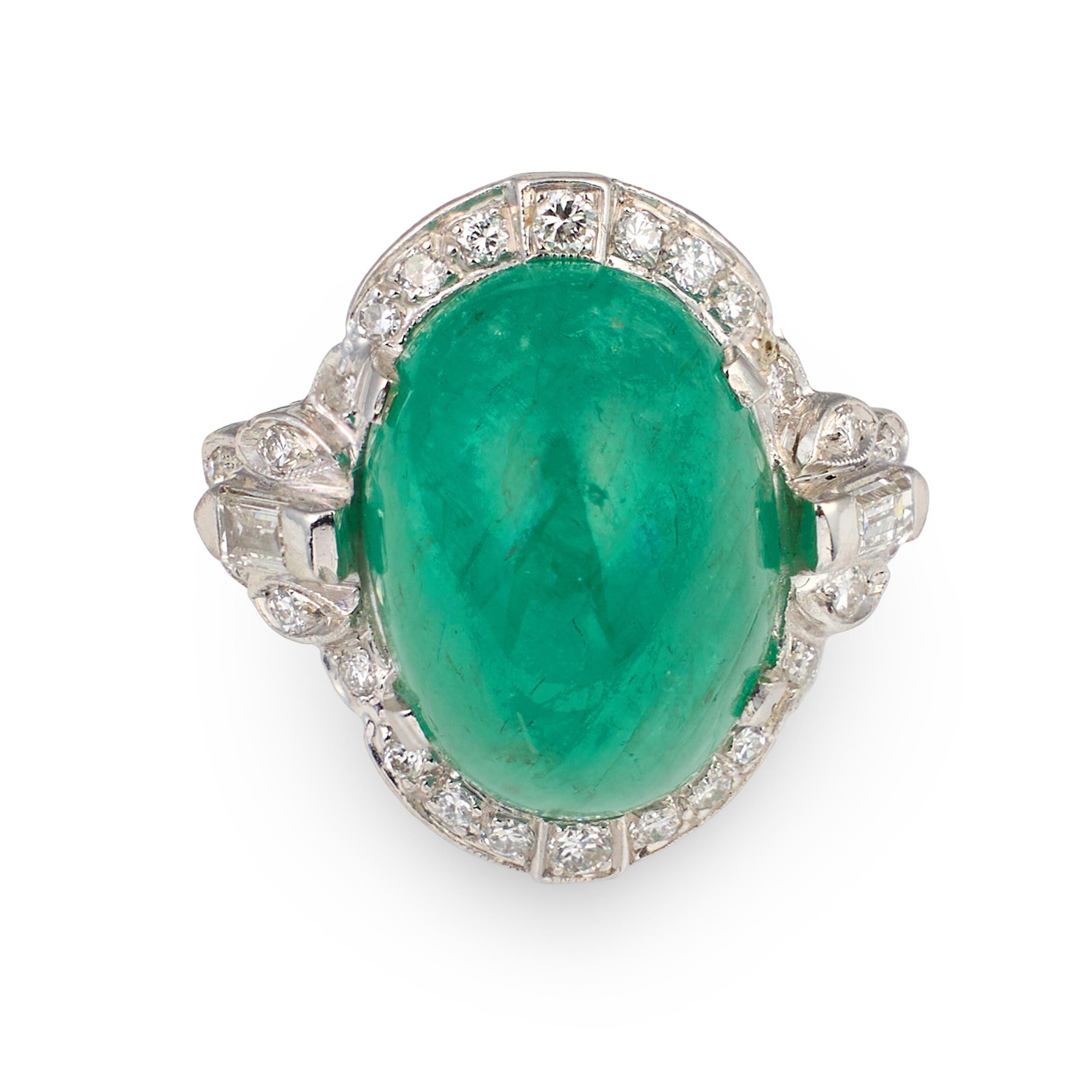 18K WHITE GOLD EMERALD AND DIAMOND RING