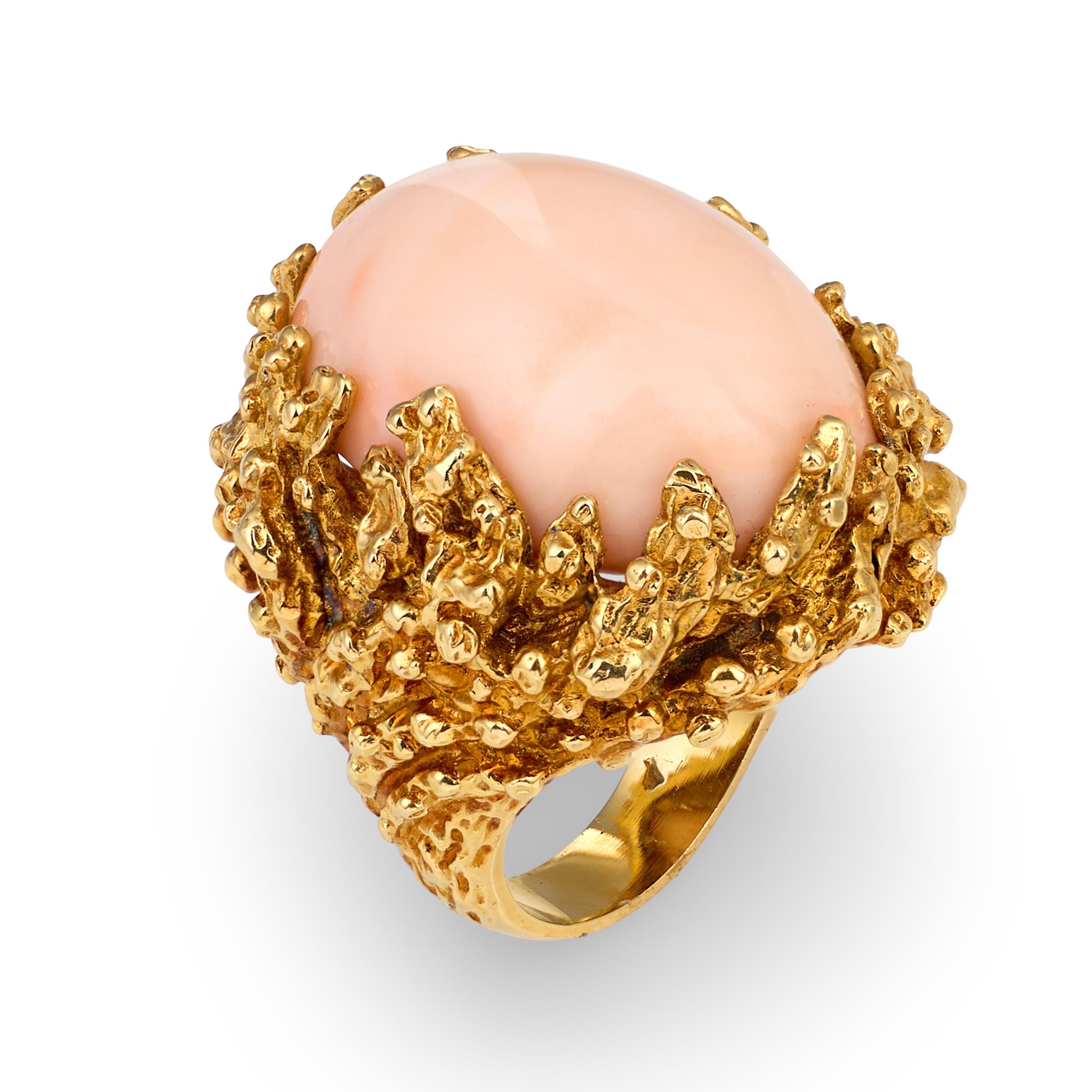Pink Coral 18K Yellow Gold Cocktail Ring, circa 1960s