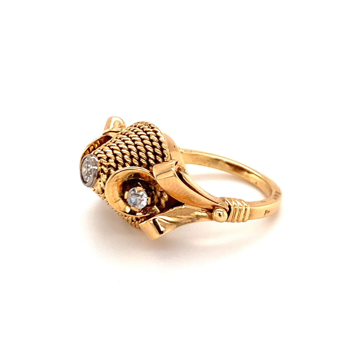Retro Diamond Gold Ring, circa 1940s