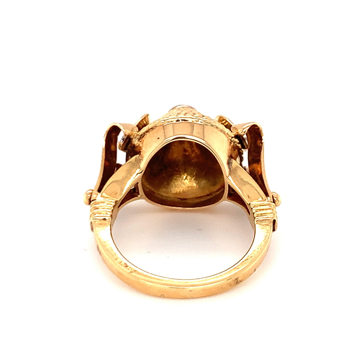 Retro Diamond Gold Ring, circa 1940s
