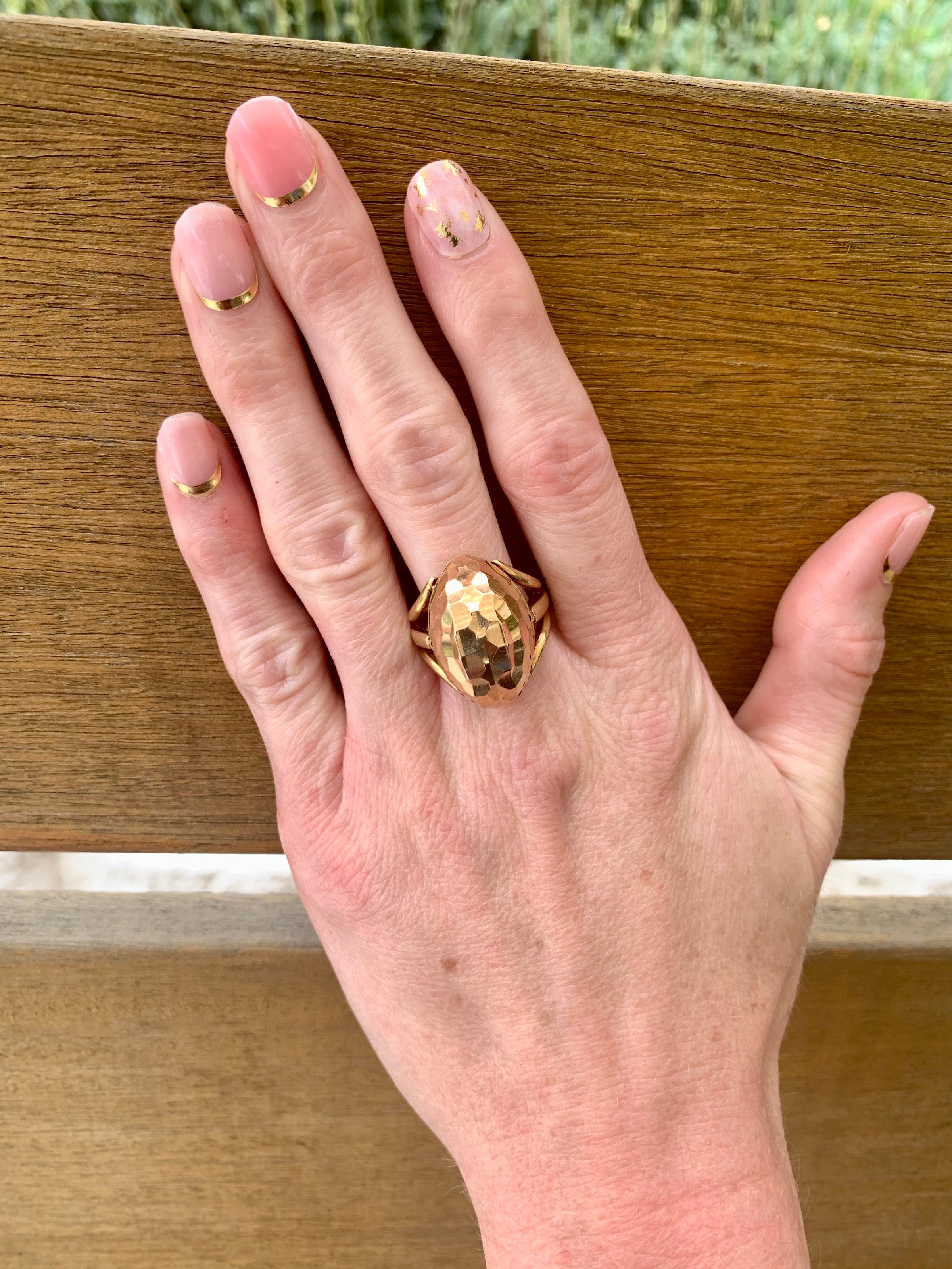 Retro Marquise-Shaped Hammered Rose Gold Ring