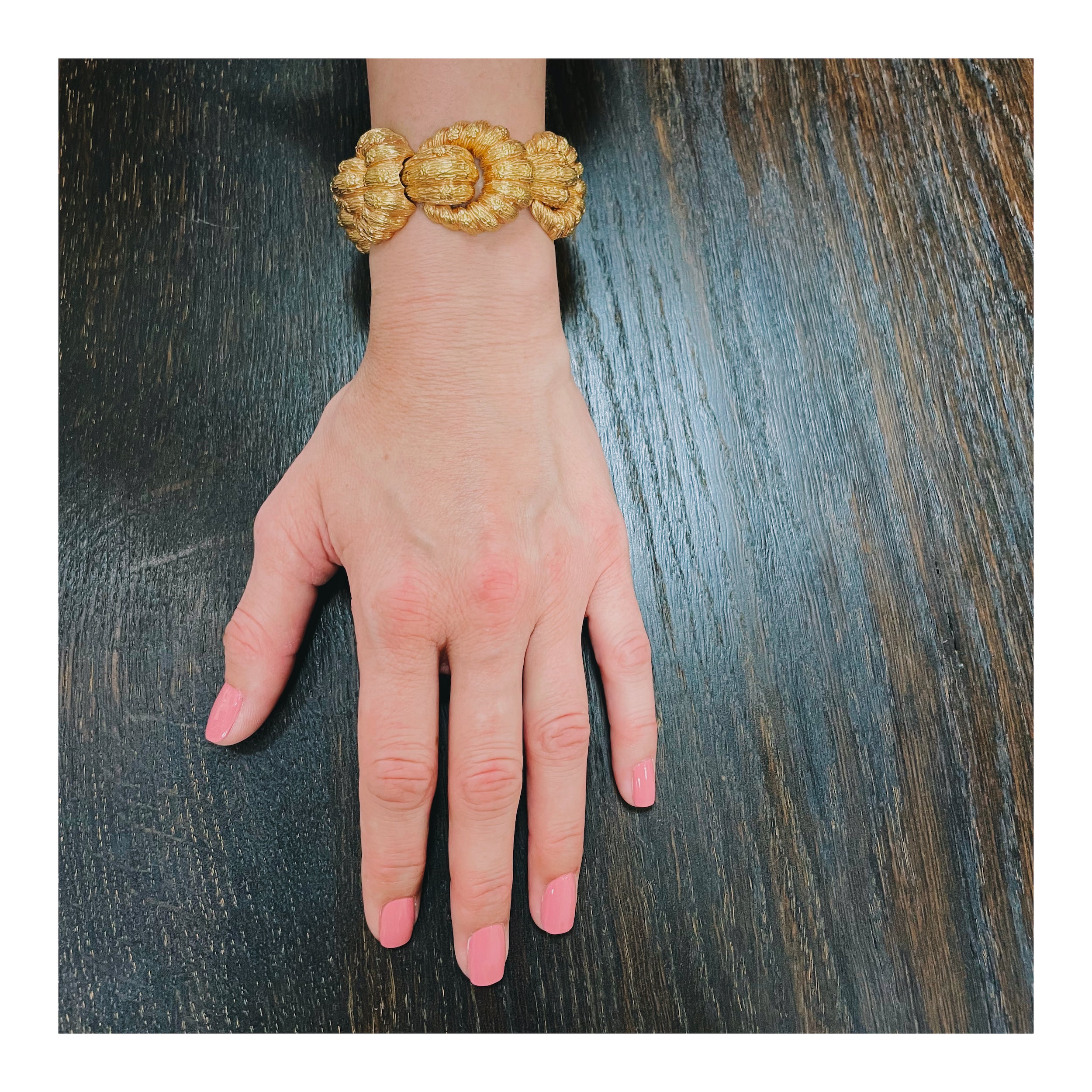 Shell Link 18k Rose Gold Bracelet, circa 1960s