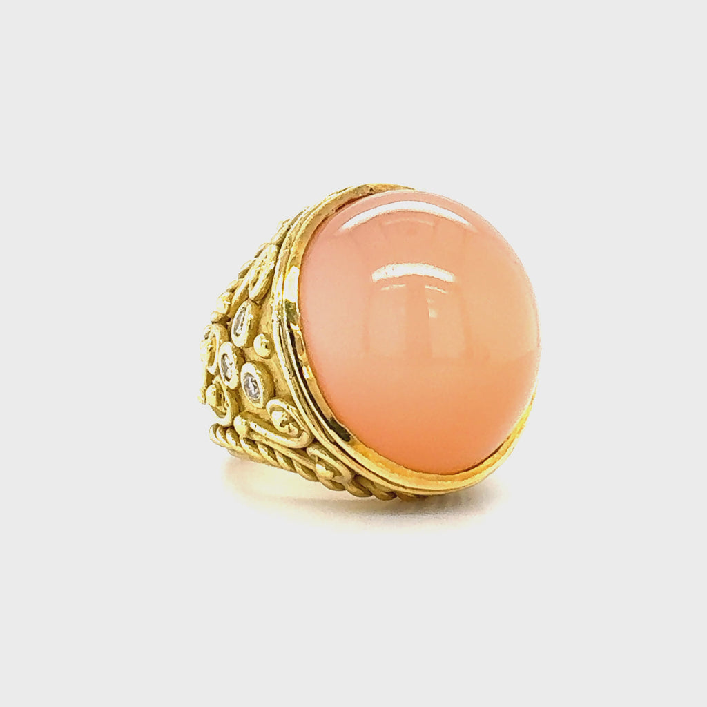 18K YELLOW GOLD PEACH MOONSTONE AND DIAMOND RING