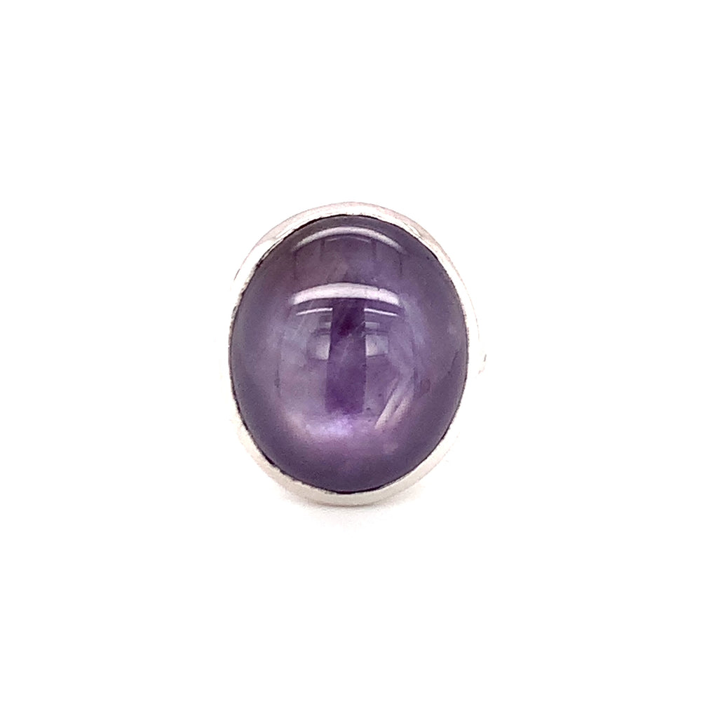 Mid-century Purple Star Sapphire 18K White Gold Ring, circa 1950s