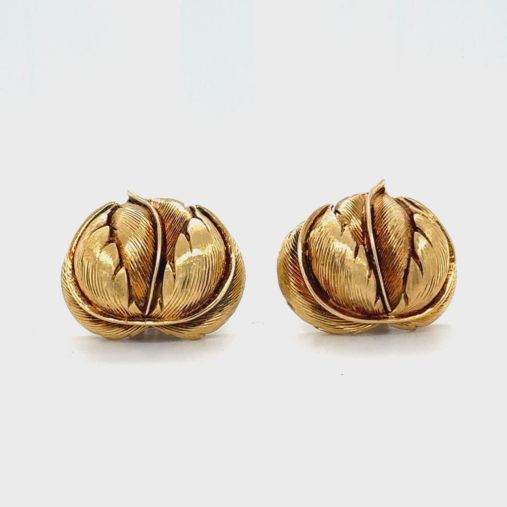 18K YELLOW GOLD LEAF MOTIF EARCLIPS