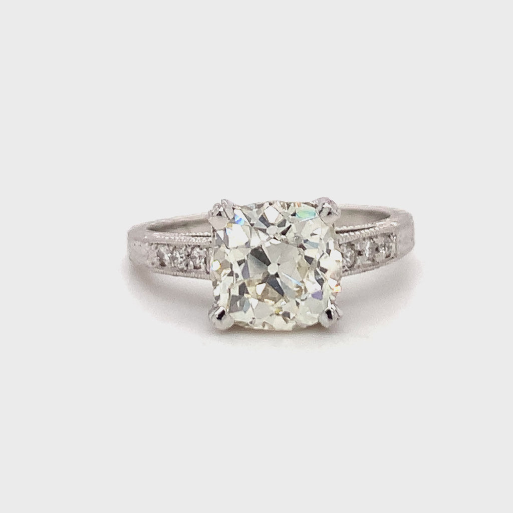 Diamond Engagement Platinum Ring