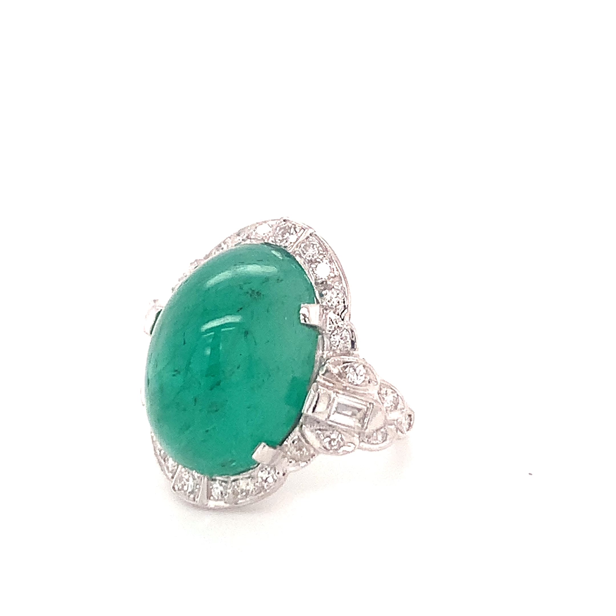Art Deco Emerald and Diamond Platinum Ring, circa 1930s